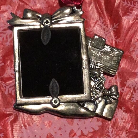 Vintage Gorham North Pole frame ornament - Picture 2 of 5